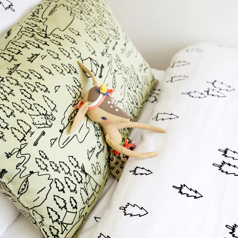 Styled Shoot - Adventure Bedding