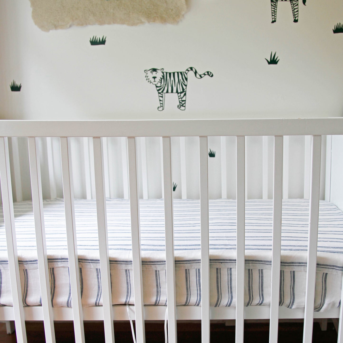 Fitted Linen Cot sheet - Navy white ticking